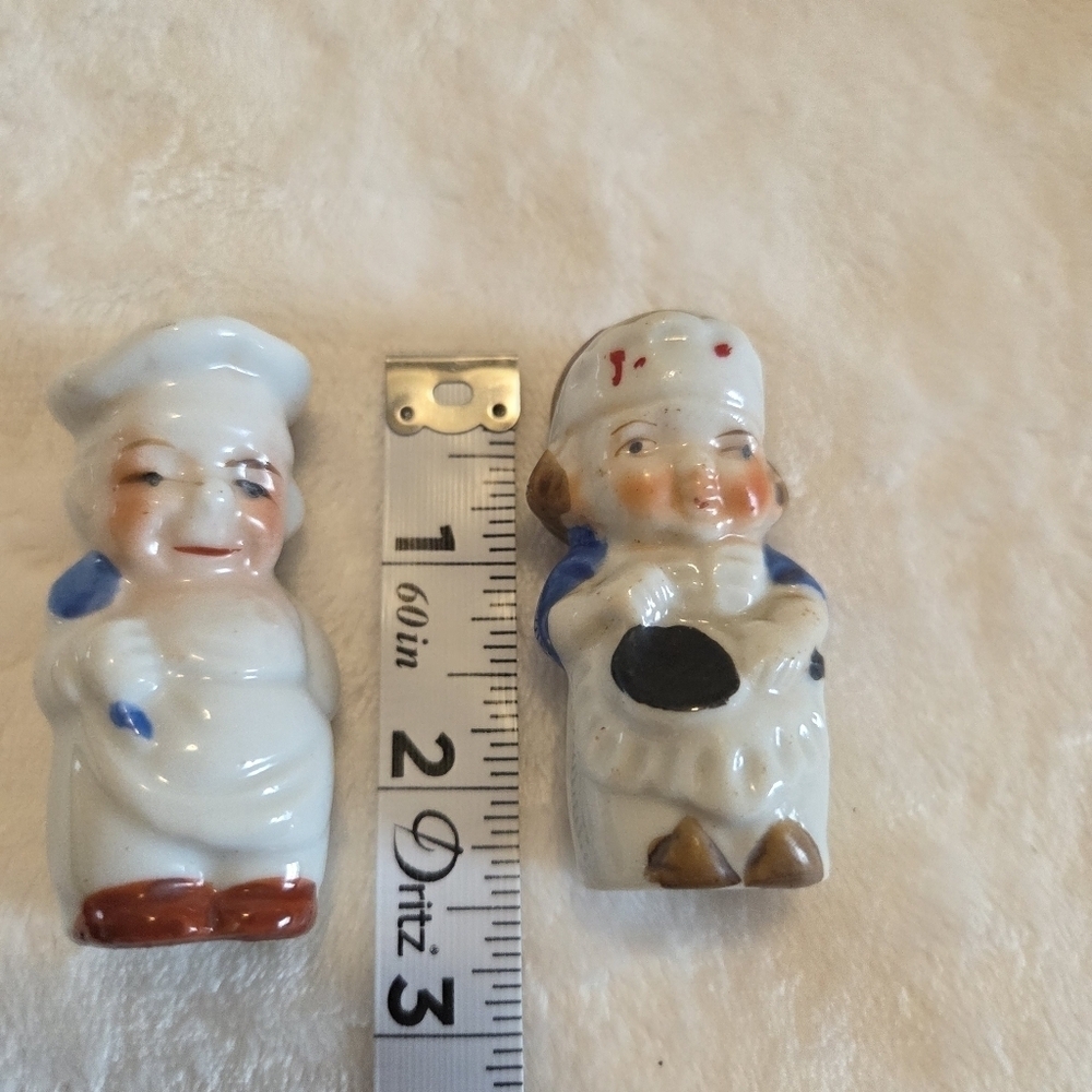 Vintage Made in Japan Husband & Wife Baker Chef Salt & Pepper Shakers Ceramic - Picture 10 of 10